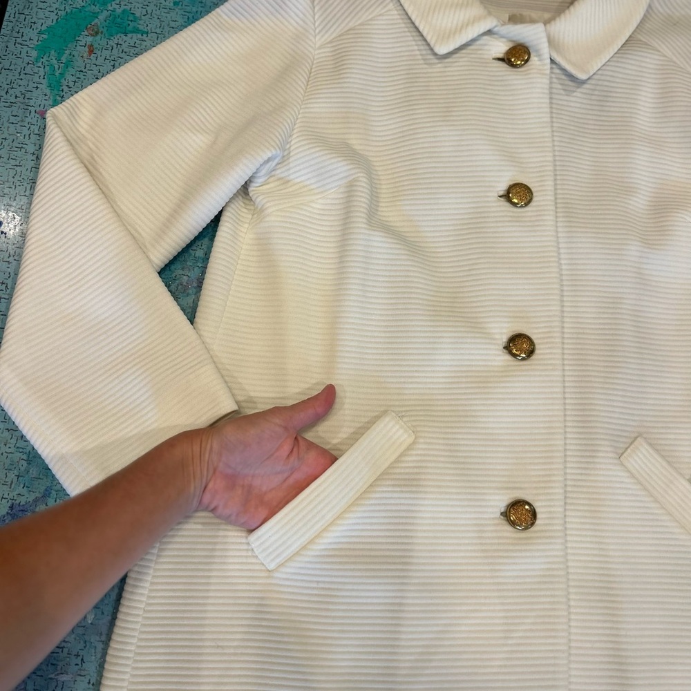 Classic Jackie-O Style Vintage Jacket - Picture 6 of 12